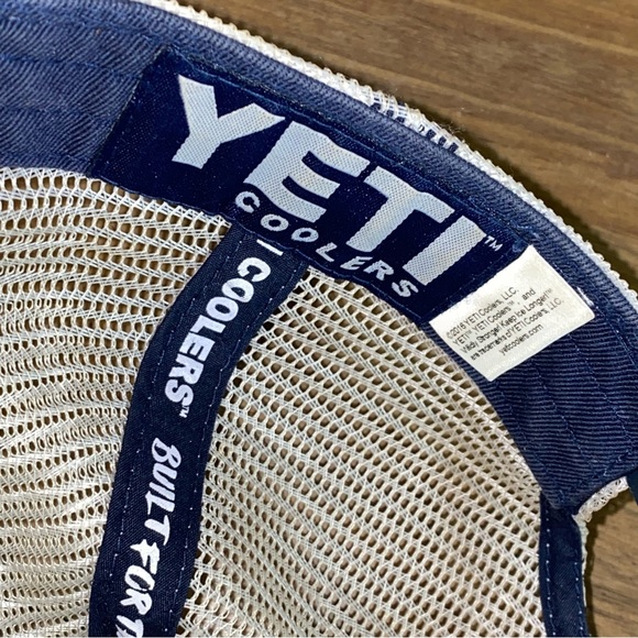 YETI Coolers Trucker Faded Hat Navy Blue Snapback Mesh Adjustable Baseball Cap - Picture 4 of 7